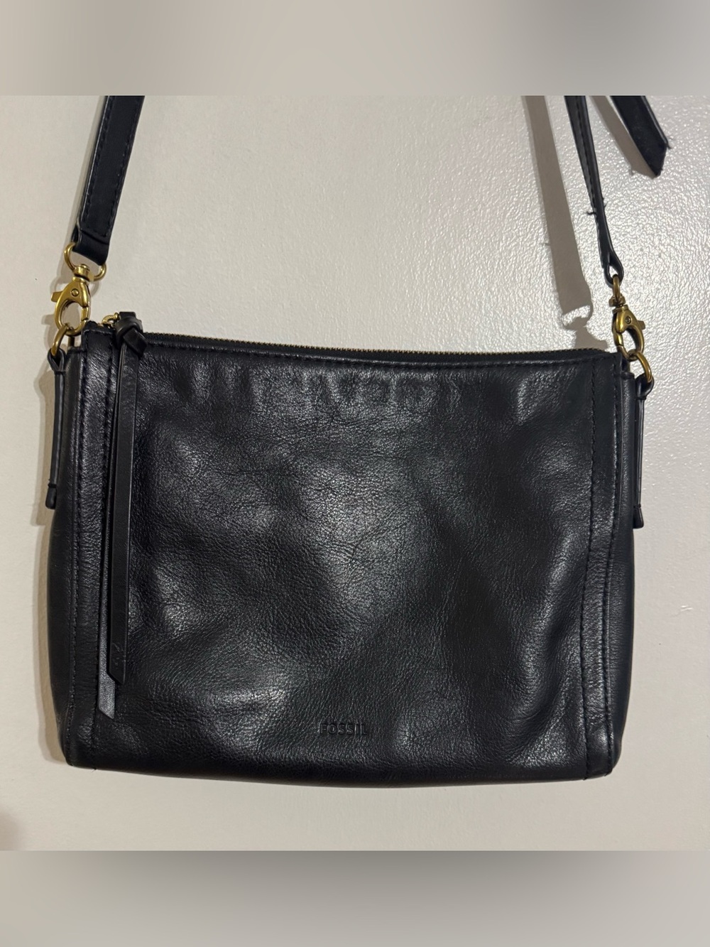 Fossil Emma EW Black Leather Crossbody Purse